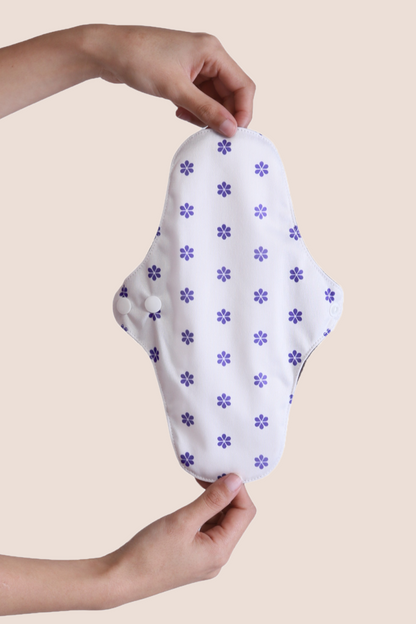 Waschbare Binden | mittlerer Durchfluss | Weiß front general